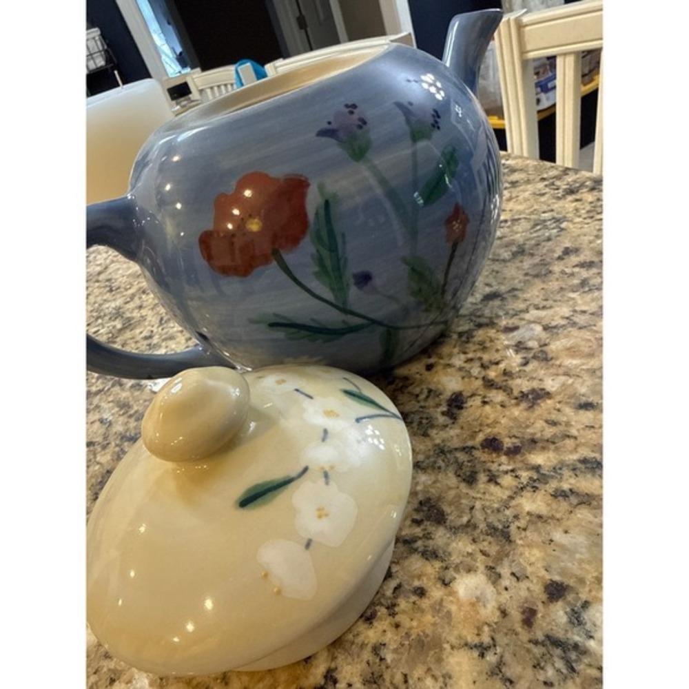 Vintage 1989 Heartstone Floral Ceramic Teapot Blue Wildflower Garden 6 Inch